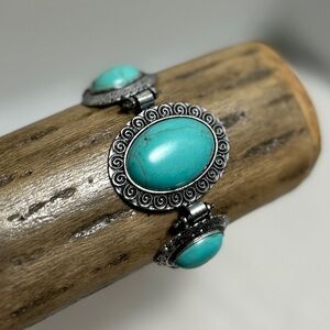 Southwestern Faux Turquoise Triple Cameo Bracelet